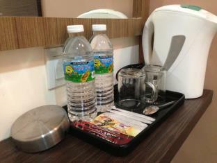 Zen Rooms Golden Star Kuantan Ngoại thất bức ảnh