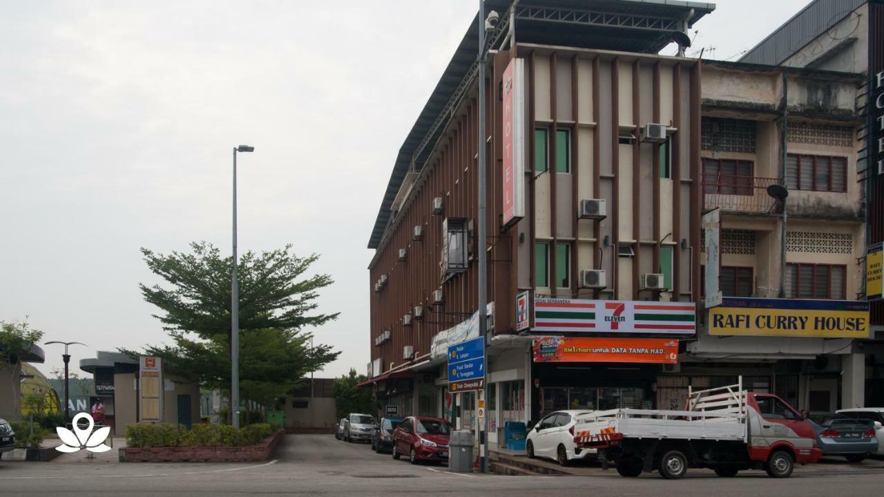 Zen Rooms Golden Star Kuantan Ngoại thất bức ảnh